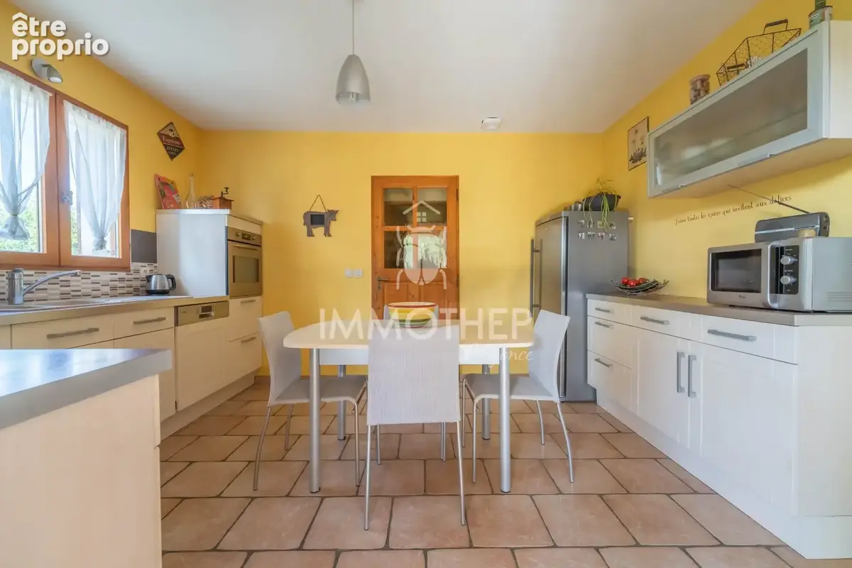 Maison 5 pièces 135 m² à vendre à Moirans (38430) - photo 5
