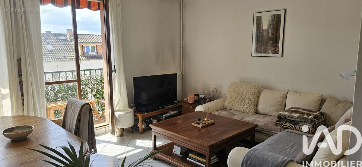 Photo 2 - Appartement à NEUILLY-SUR-MARNE