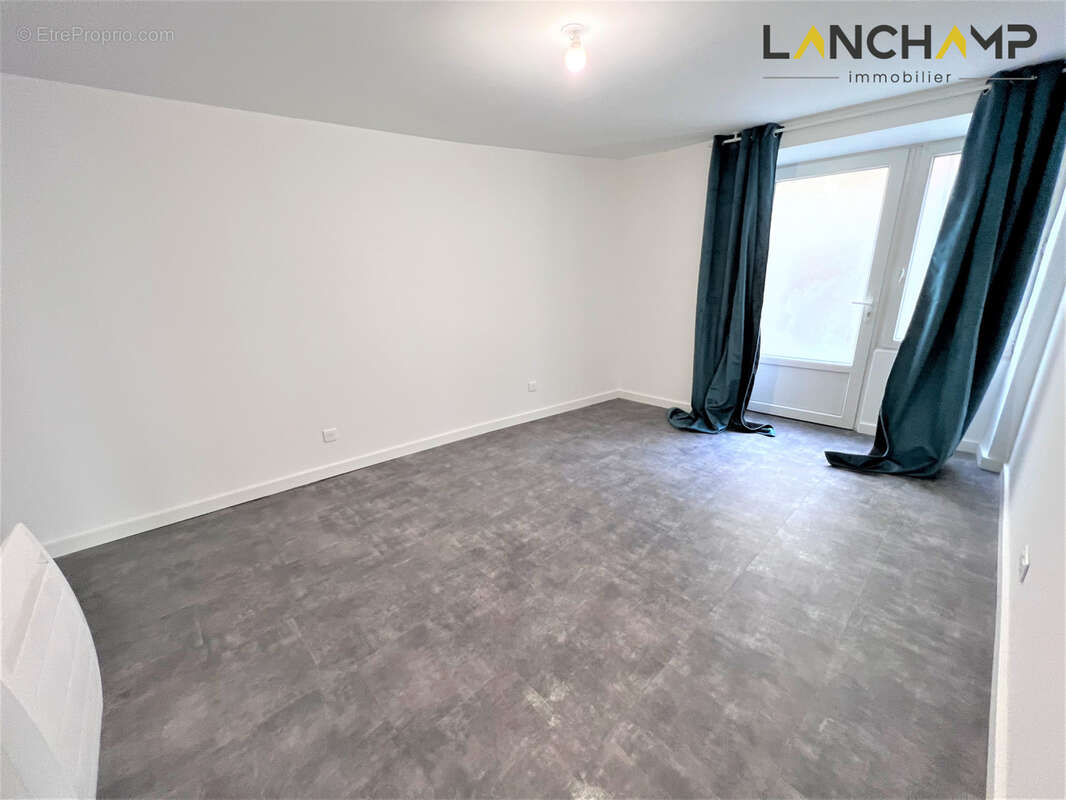 Appartement à SEYSSEL