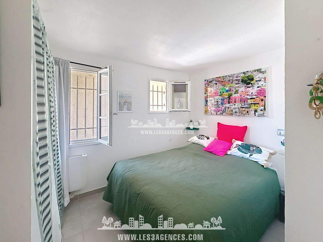 Appartement à COGOLIN