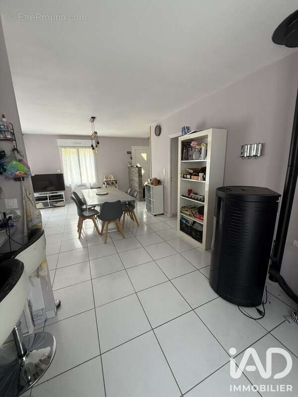 Photo 4 - Maison à NAINTRE