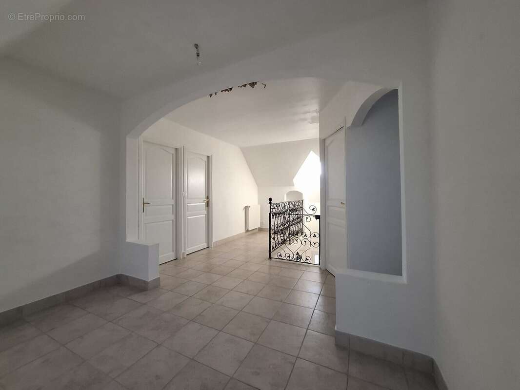 Maison à BEAUMONT-SUR-SARTHE