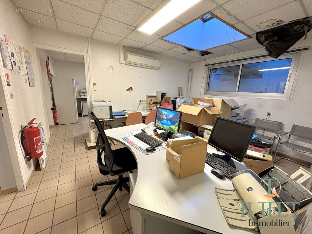 Commerce à HIERS-BROUAGE