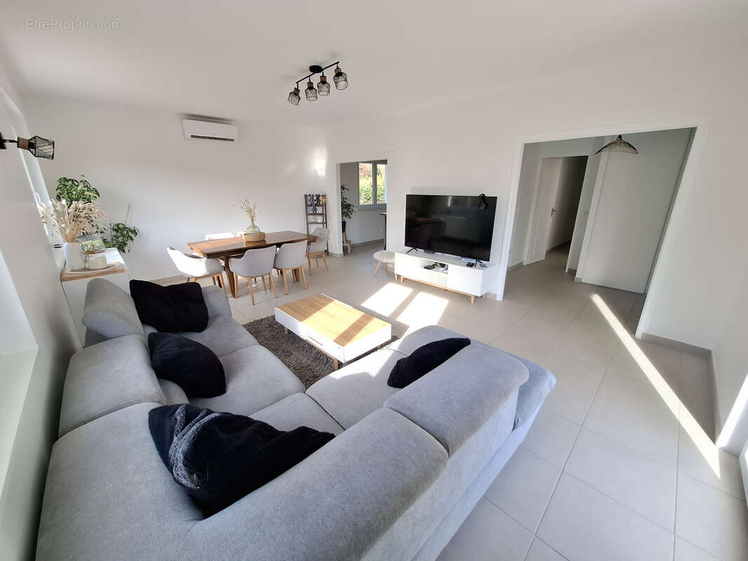 Maison à CHONAS-L&#039;AMBALLAN