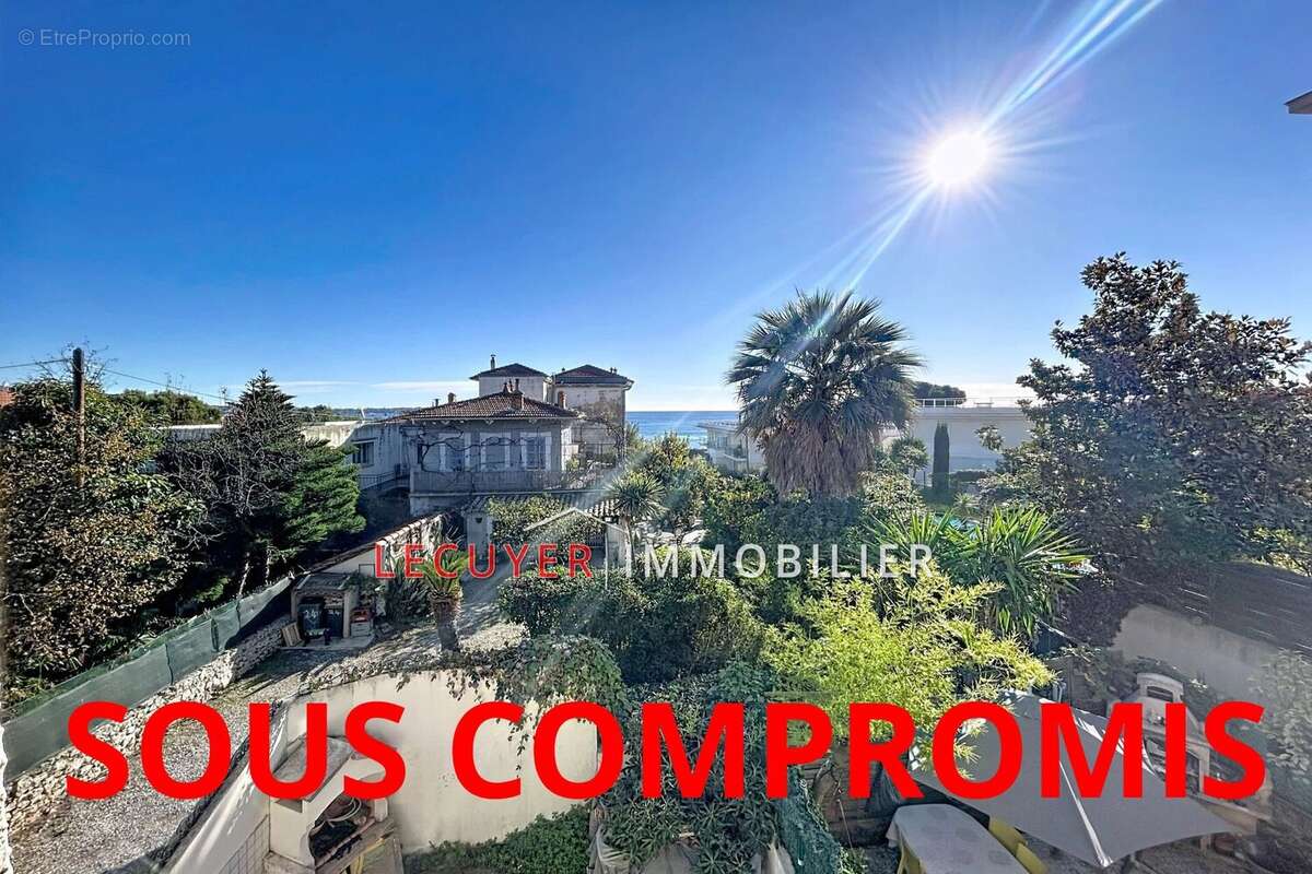 Appartement à VALLAURIS
