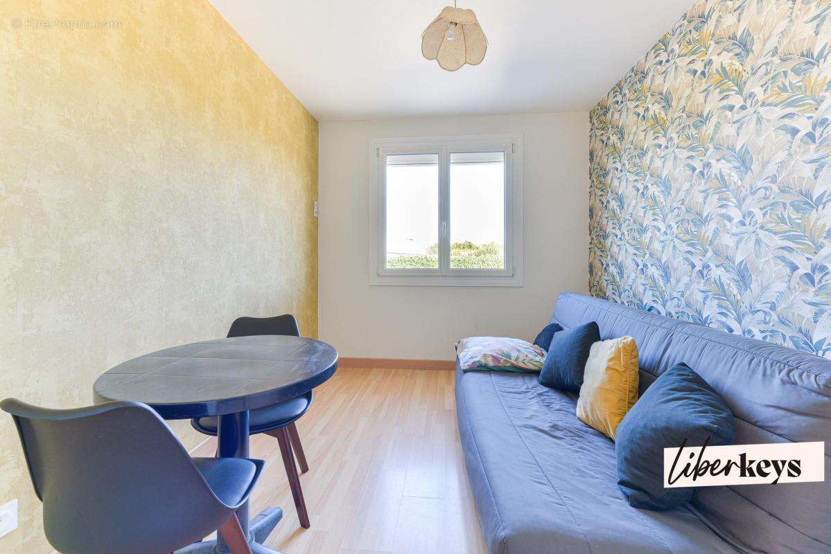 Maison à SAINT-MARS-DU-DESERT