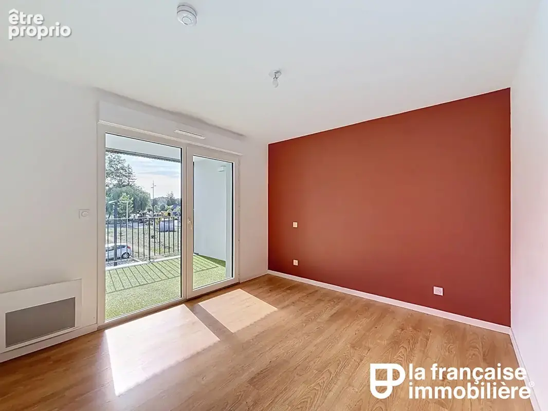 Appartement type 2 - copropriete recente - ascenseur - grand balcon - stationnement - cles en mains - betton - photo 4