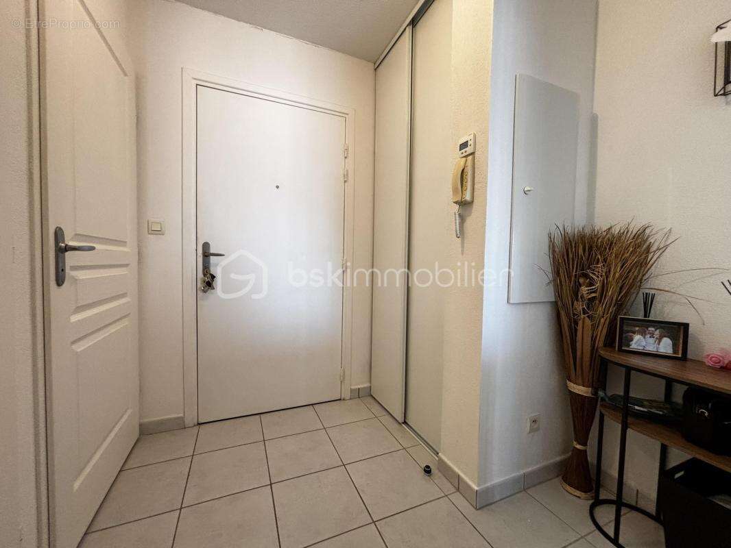 Appartement à BAHO
