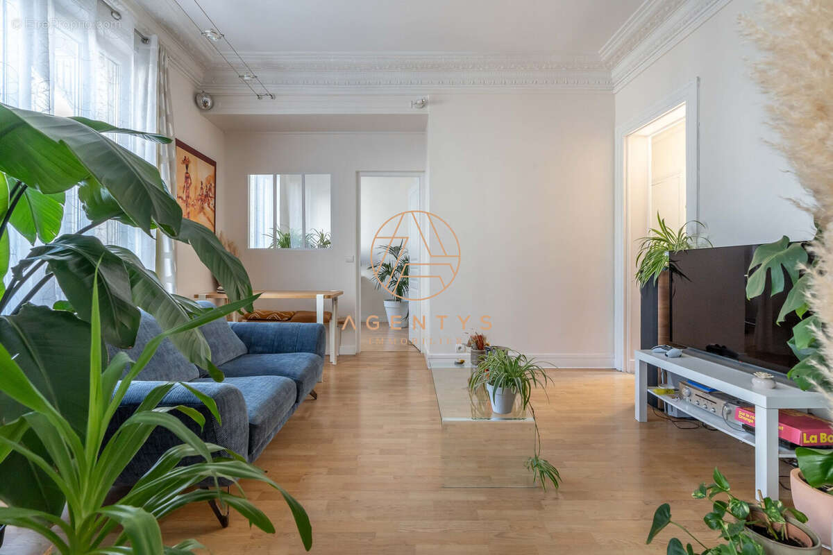 Appartement à NOGENT-SUR-MARNE