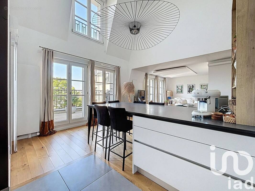 Photo 1 - Appartement à CLAMART