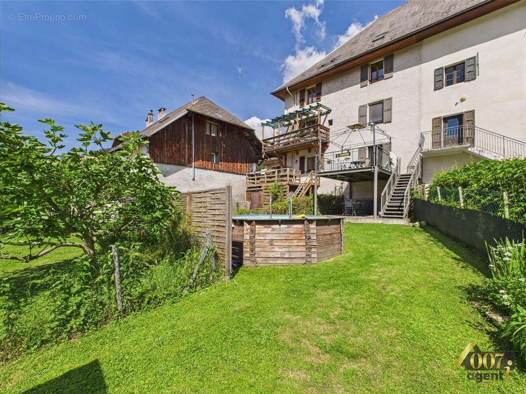 Maison à COISE-SAINT-JEAN-PIED-GAUTHIER