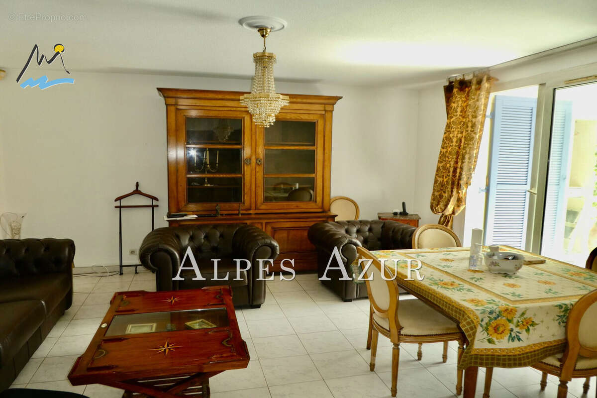 Appartement à CAGNES-SUR-MER