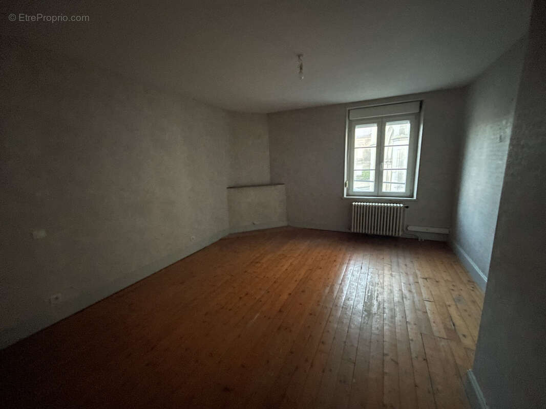 Appartement à BISLEE
