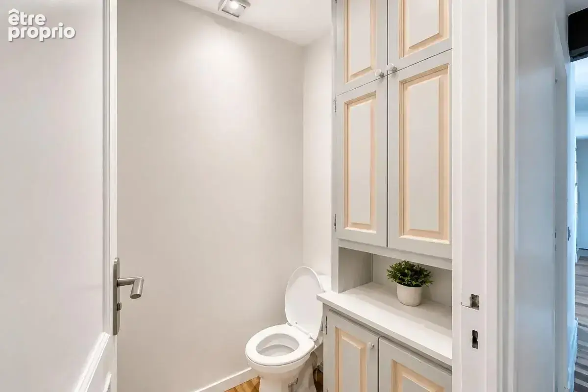 Maison de 7 pièces de 175 m² à Fontaine-la-Gaillarde - photo 17