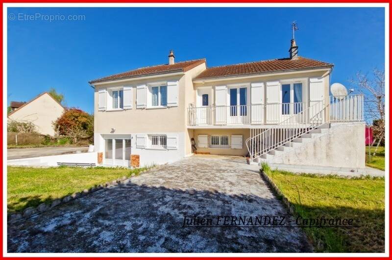 Maison à CHATELLERAULT