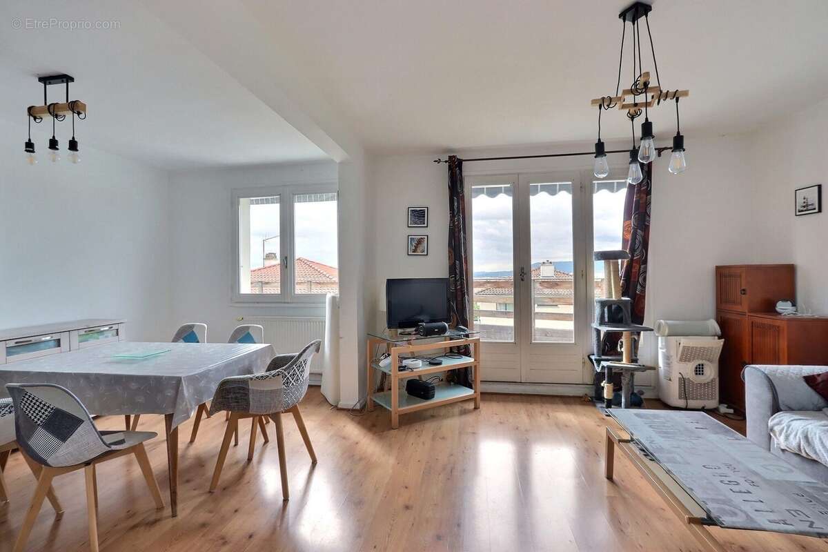 Maison à CLERMONT-FERRAND