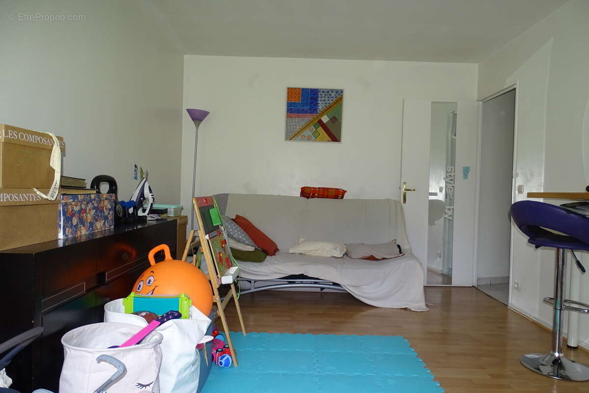Appartement 46 m² à Creteil  - photo 2