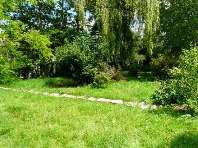 Terrain à FRANCONVILLE