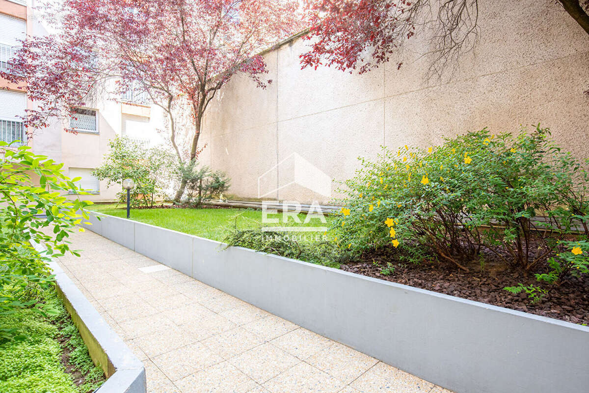 Appartement à PARIS-12E