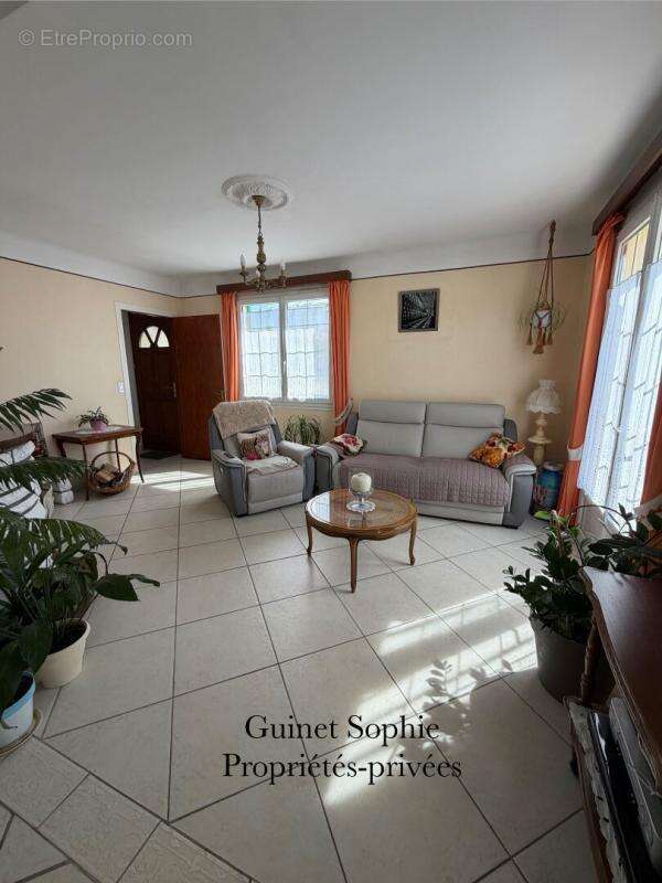 Maison Saint Jean D Hermine 5 pièce(s) 96.76 m2 - photo 3