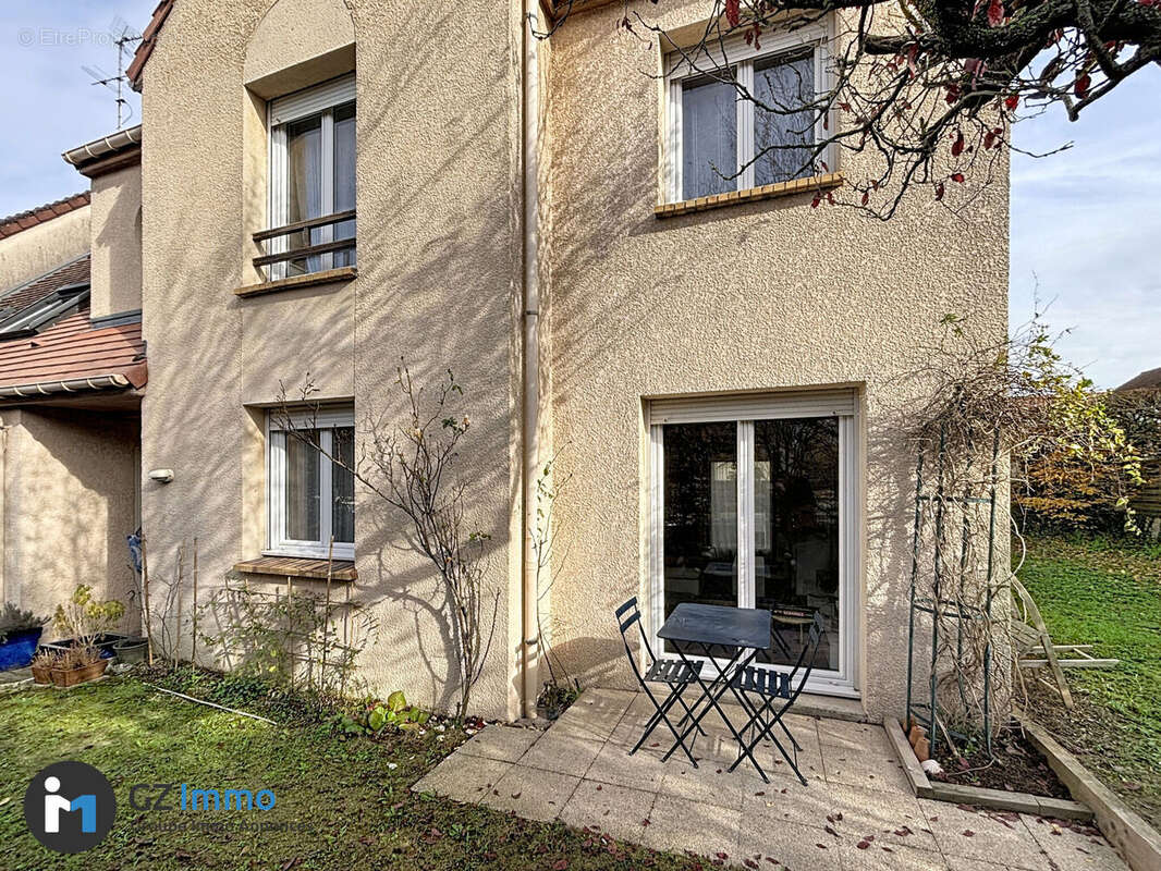 Photo 2 - Maison à SAINT-ANDRE-LES-VERGERS