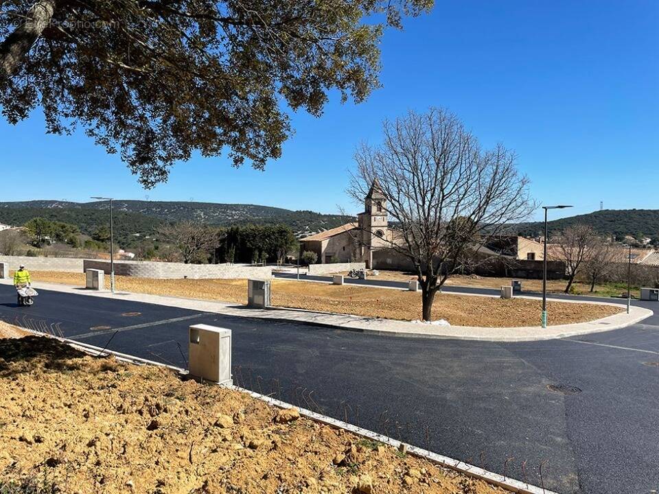 Terrain à VAILHAUQUES