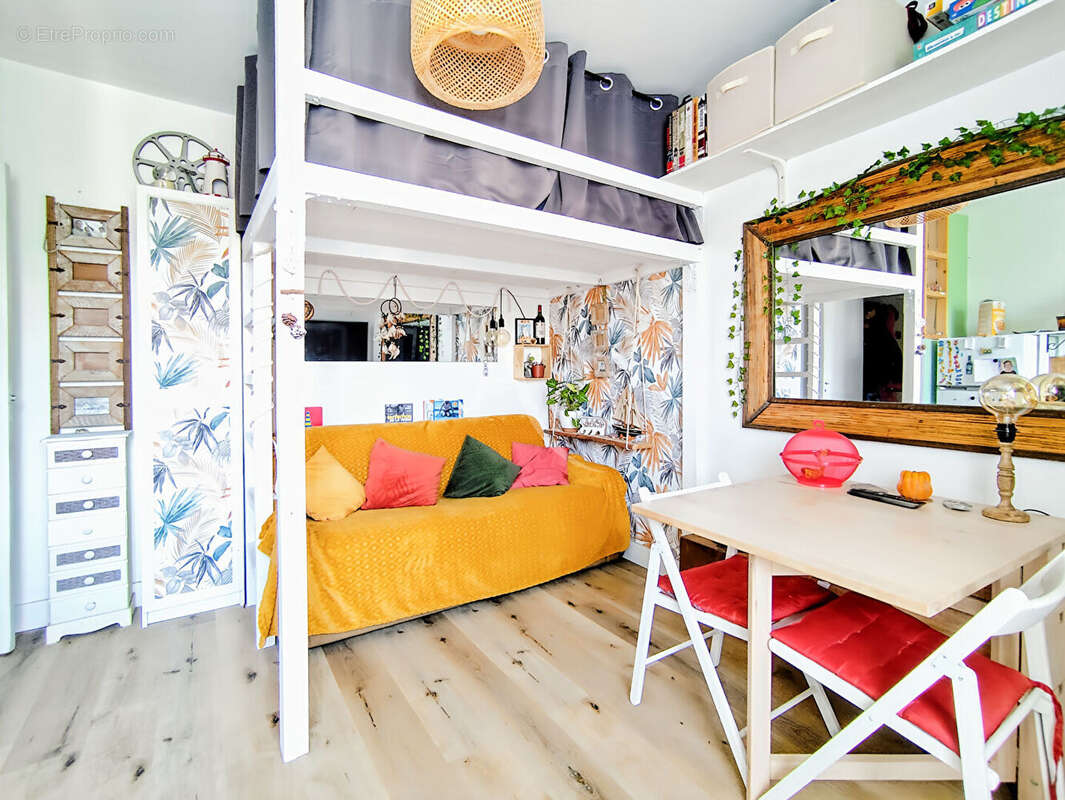 Appartement à ETRECHY