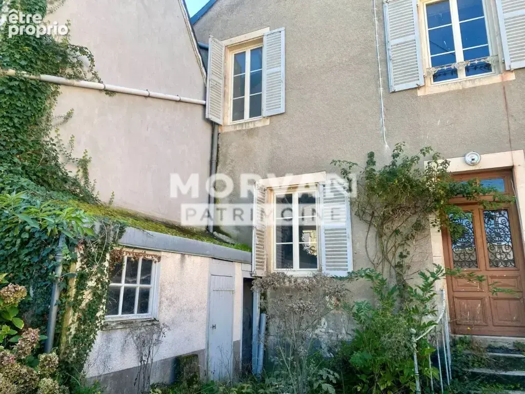 Centre bourg - maison de famille 153 m2 - cour et garage 151000 € - photo 20