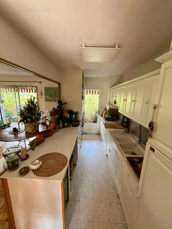 Appartement à PEYMEINADE