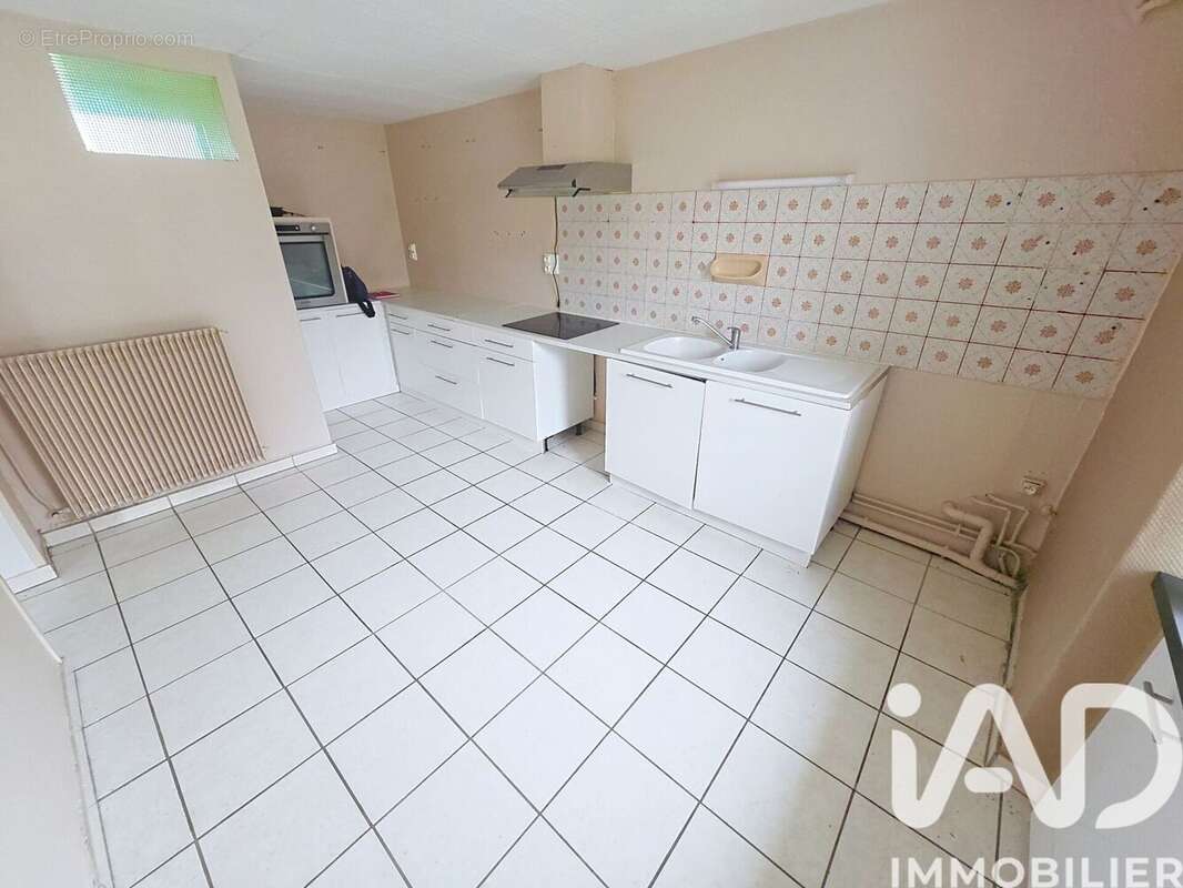 Photo 5 - Maison à VOUZAN