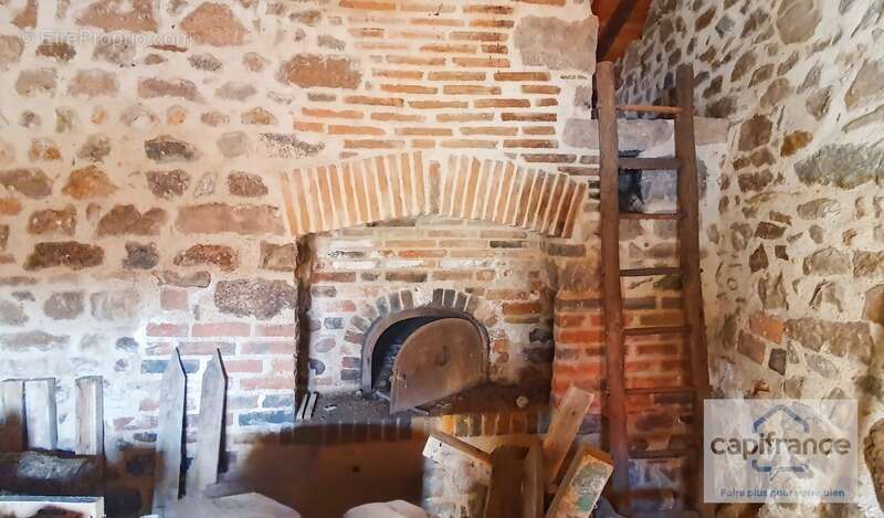  Lieu rare : maison de caractère en pierre proche du Lac du Rousset 71 – potentiel gîte - photo 26