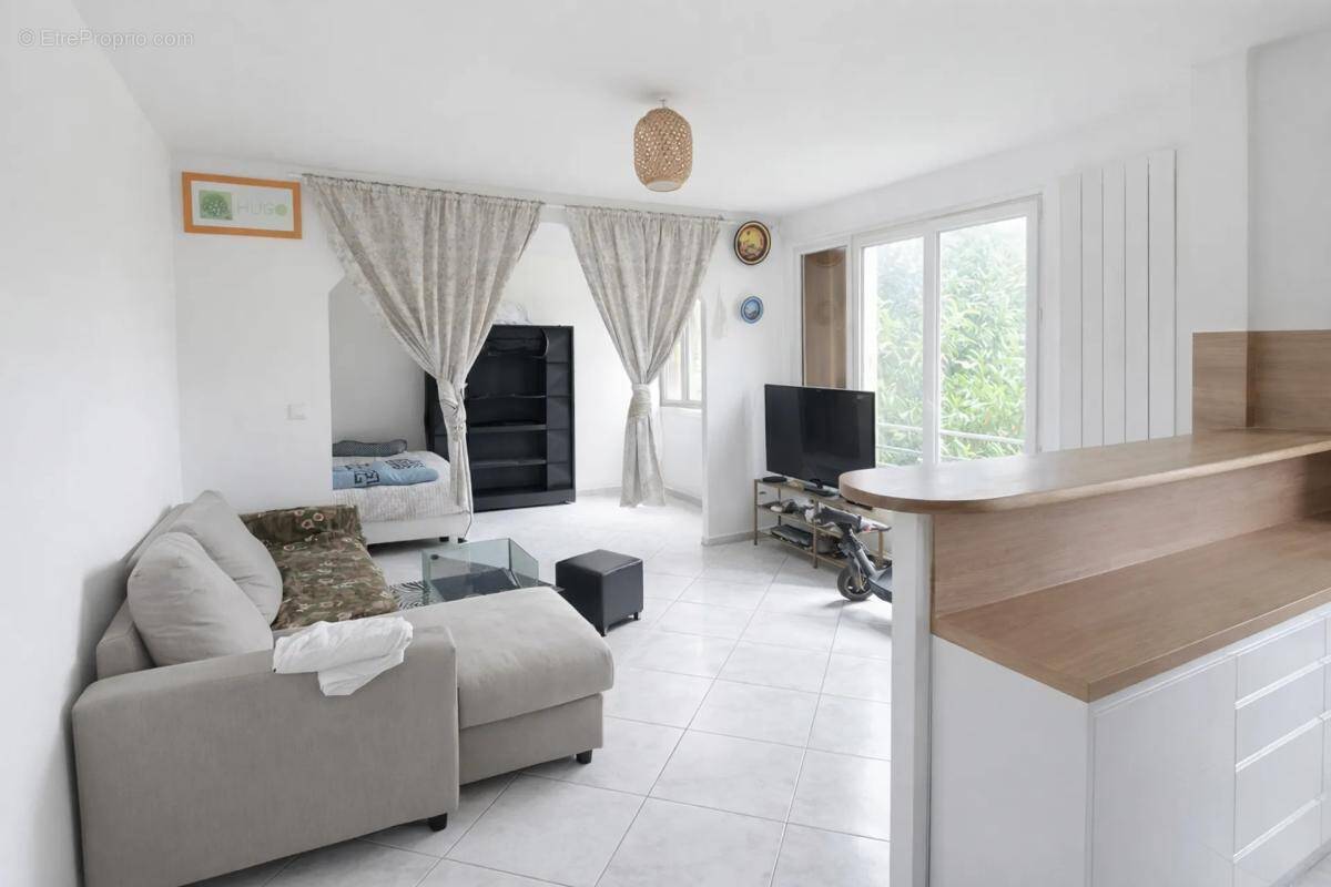 Appartement à EPINAY-SUR-SEINE