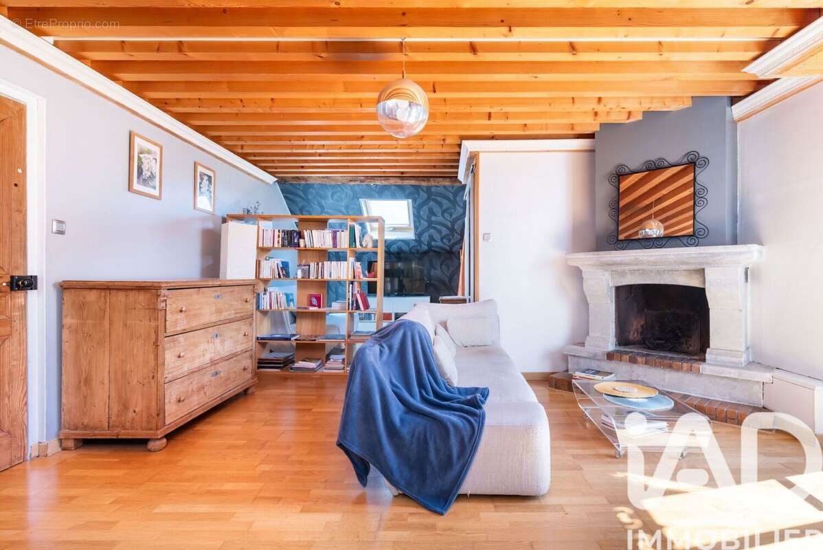 Photo 3 - Appartement à VILLEURBANNE