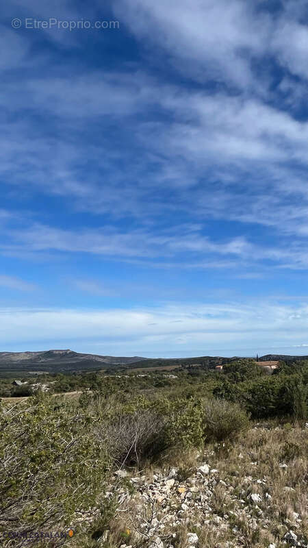 Terrain à VINGRAU
