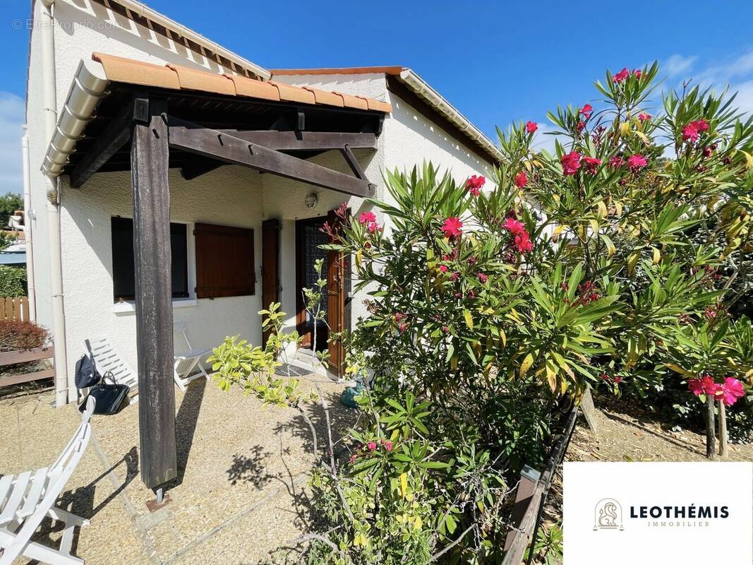 Maison à SAINT-GEORGES-DE-DIDONNE