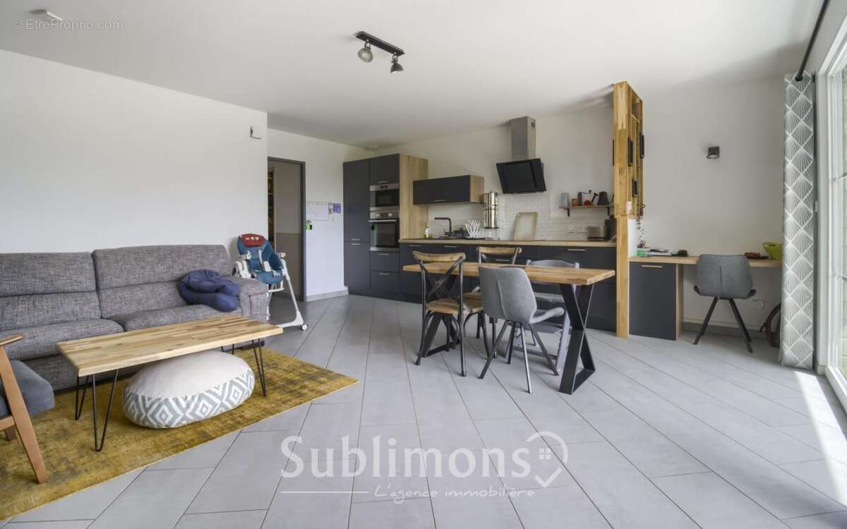Appartement à COUERON