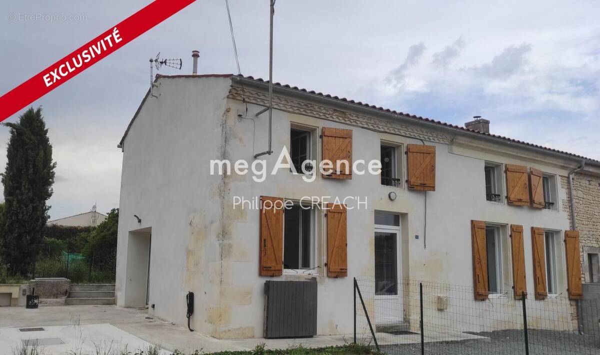 Maison à LA VERGNE
