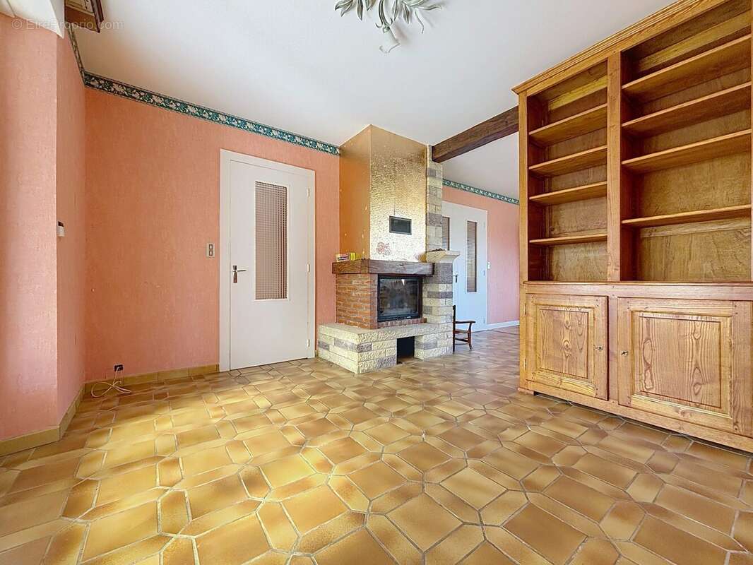 Maison à NEUREY-EN-VAUX