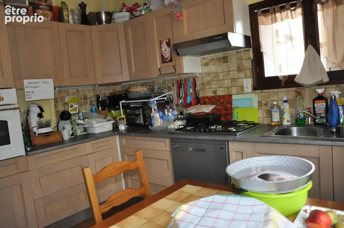 Grande maison familiale à la campagne avec 4 chambres et terrain de 3583 m2 - photo 5