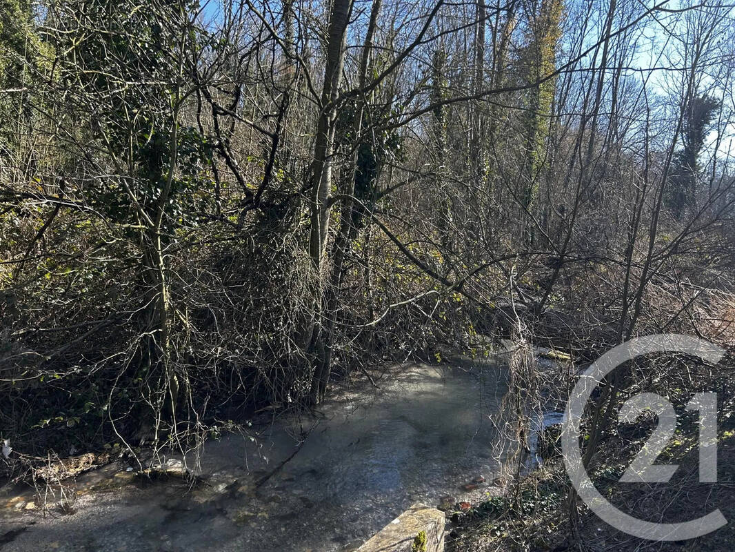 Terrain à CONNANTRAY-VAUREFROY