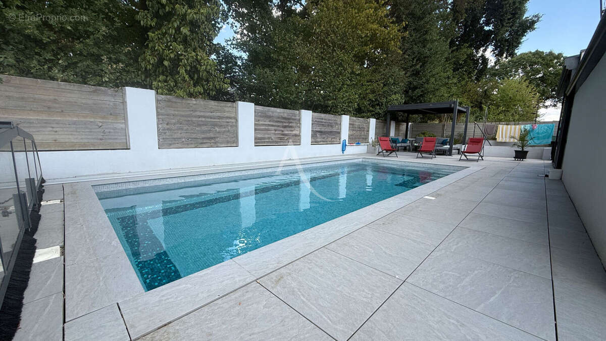 La roche sur yon maison a vendre 145 m² - photo 2