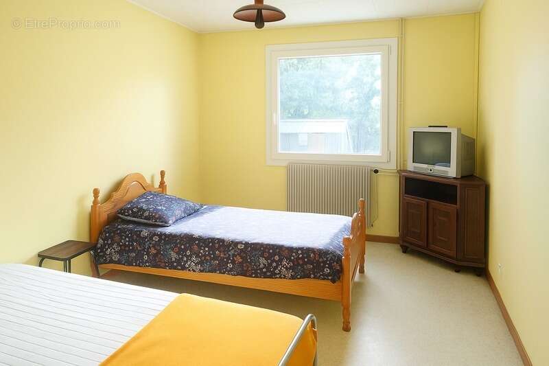  Maison familiale de plain-pied avec grand jardin – Les Essards-Taignevaux (39120) - photo 6