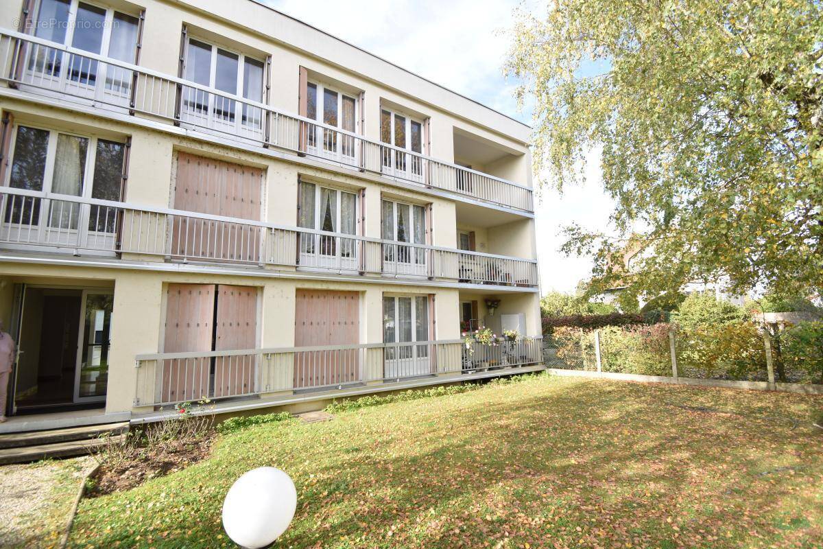 Appartement à COSNE-COURS-SUR-LOIRE
