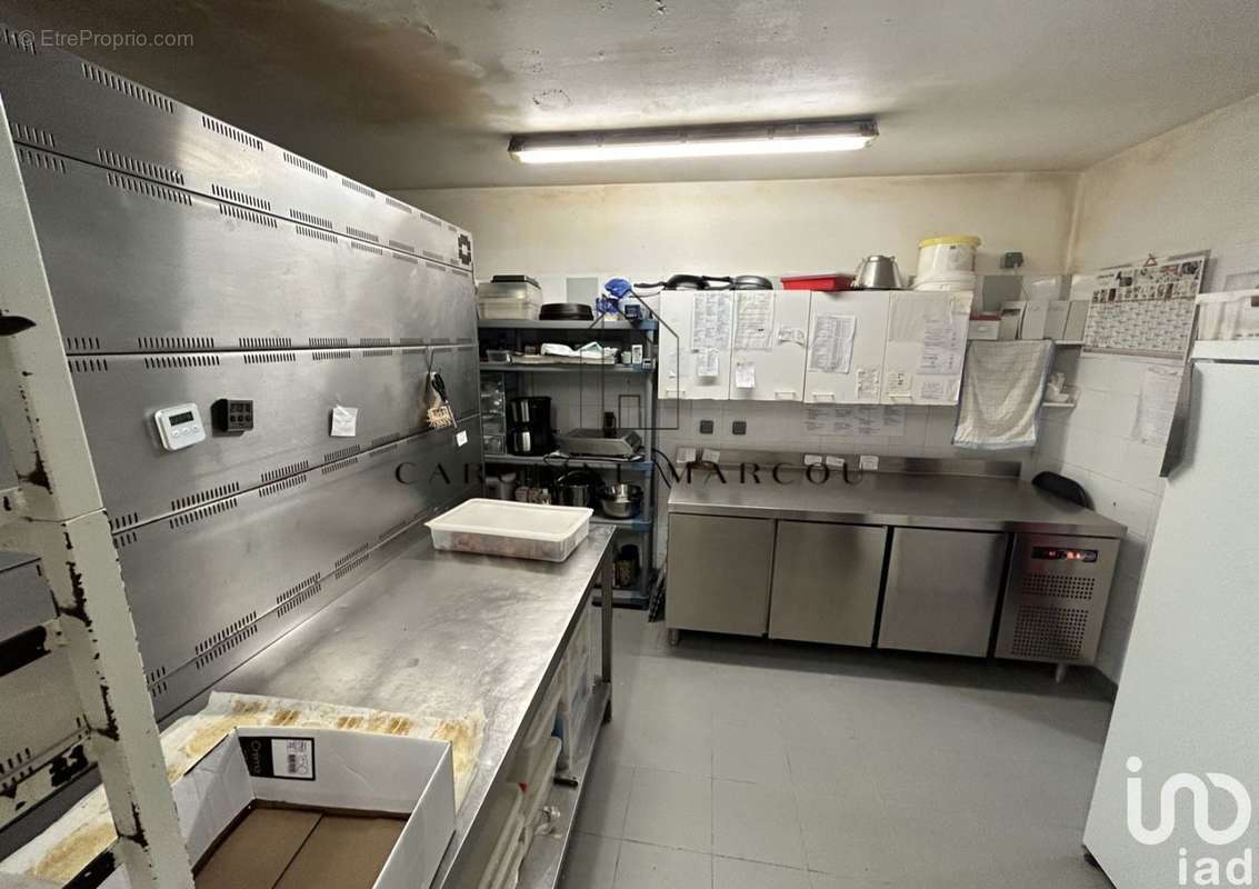 Photo 4 - Commerce à NIMES