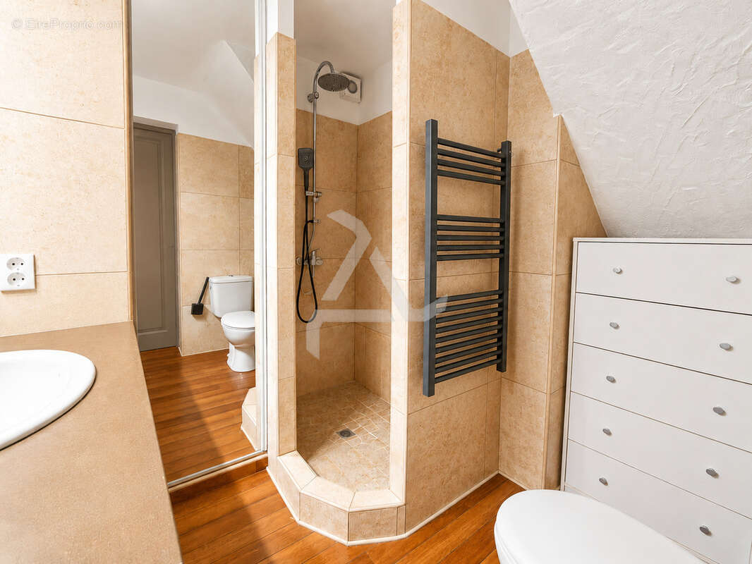 Appartement t4 de 82 m2 dans petite copropriété de charme à 20min de porto-vecchio - photo 10