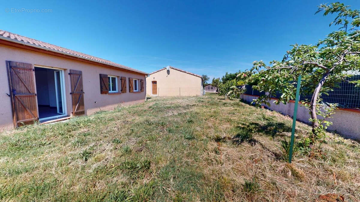 Maison à LABASTIDE-D'ANJOU