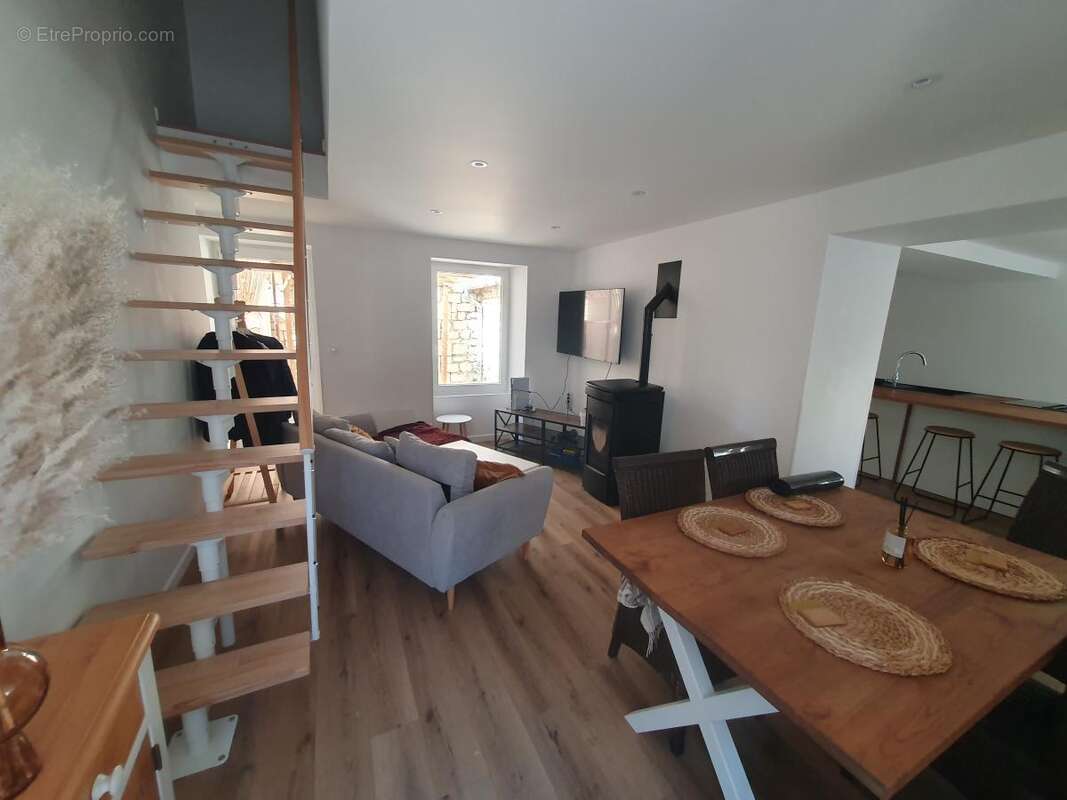 Maison 87 m² à Beuxes  - photo 2