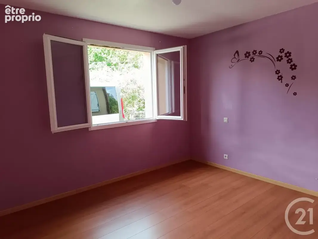 Maison 6 pièces 127 m² à vendre à Cercoux (17270) - photo 8