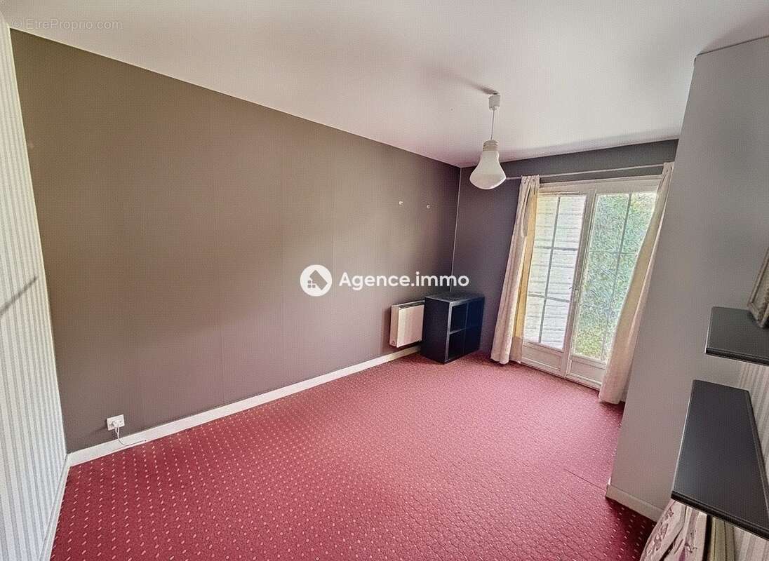 Maison 101 m² à Tours  - photo 6