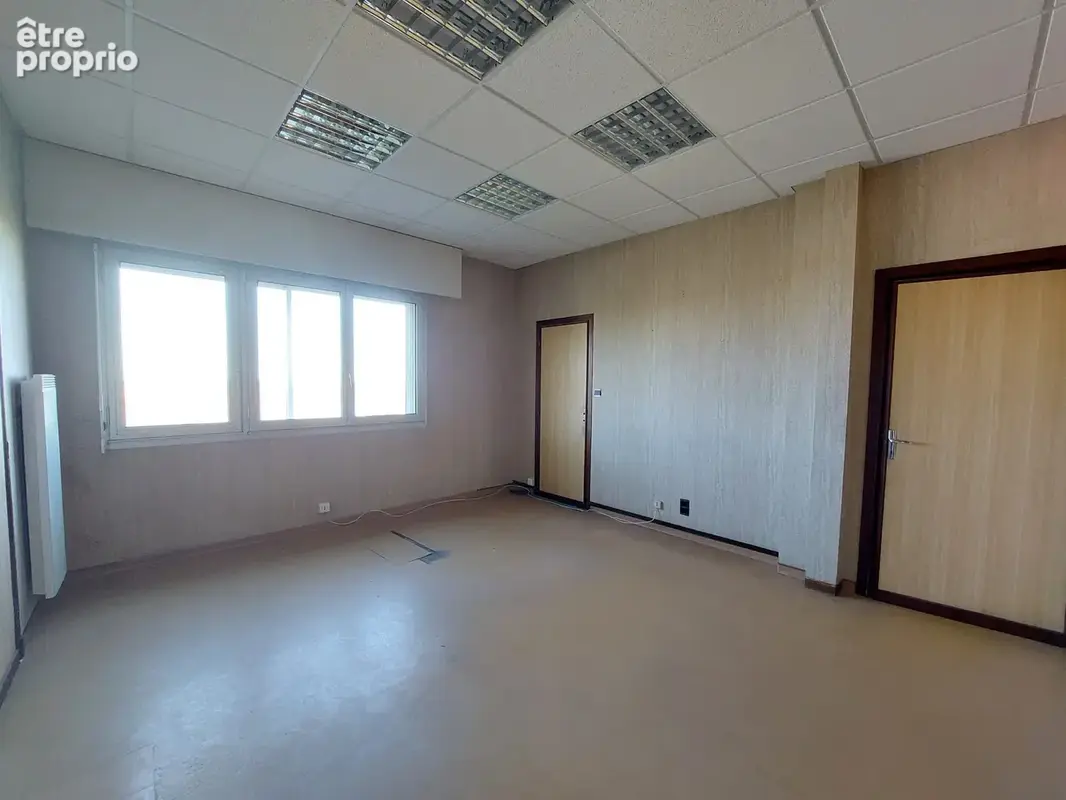 Commerce 100 m² à vendre à Baraqueville (12160) - photo 2